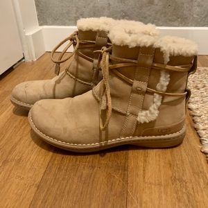 Genuine Leather Sheepskin Lined Ugg Boots